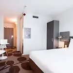 Hotel Mercure Compiegne Sud 4*