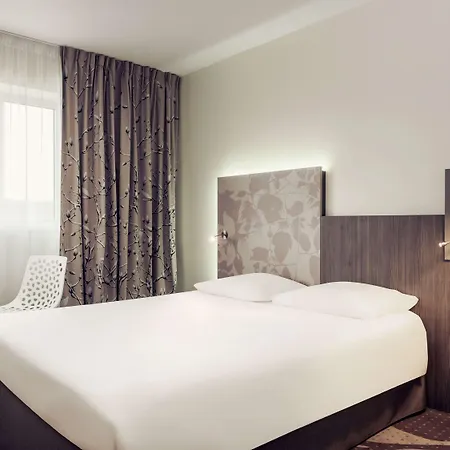 Hotel Mercure Compiegne Sud 4*