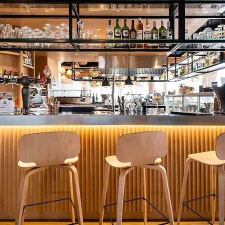 Mercure Compiegne Sud 4*