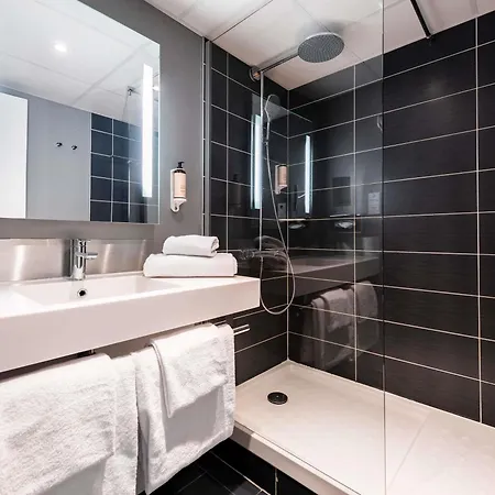 Hotel Mercure Compiegne Sud 4*