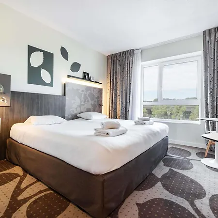 Mercure Compiegne Sud 4*