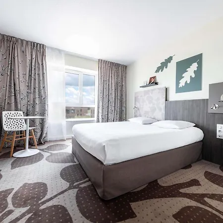 Mercure Compiegne Sud Hotel 4*