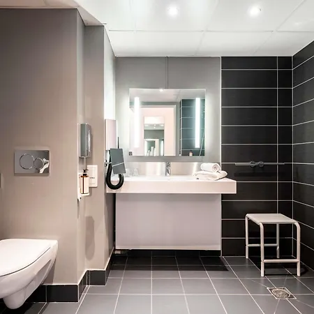 Mercure Compiegne Sud Hotel 4*