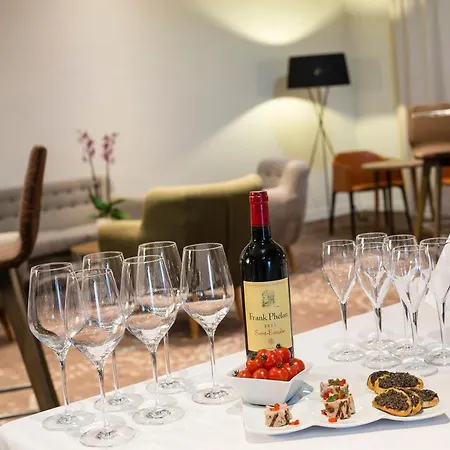 Mercure Compiegne Sud 4*