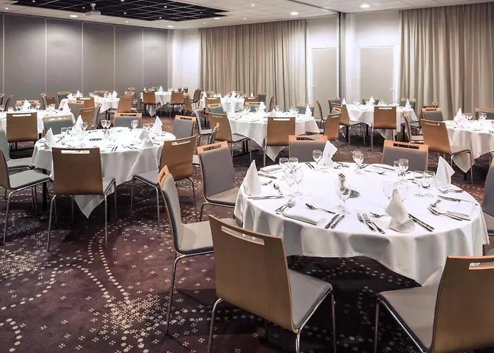 Hotel Mercure Compiegne Sud 4*