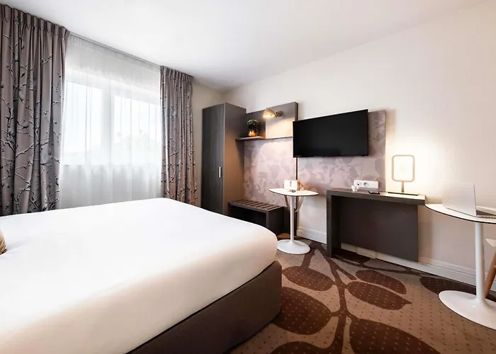 Mercure Compiegne Sud 4*