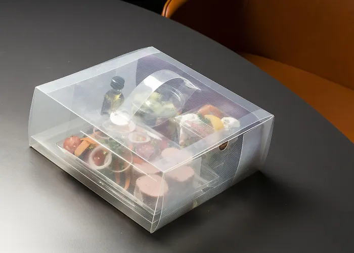 贡比涅南美居酒店