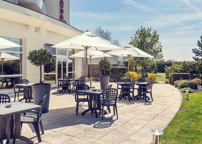 贡比涅南美居酒店 La Croix-Saint-Ouen